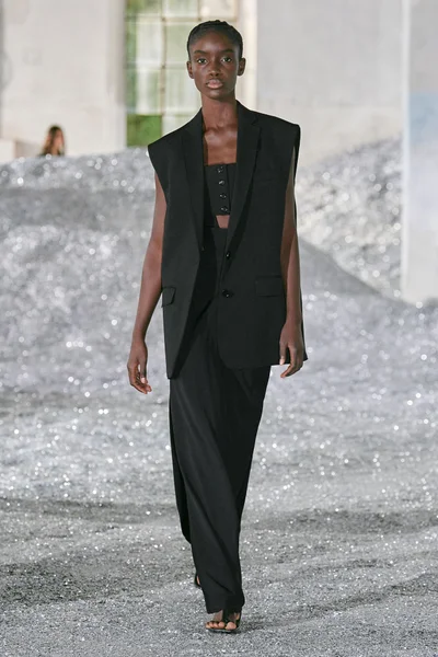 Look 39